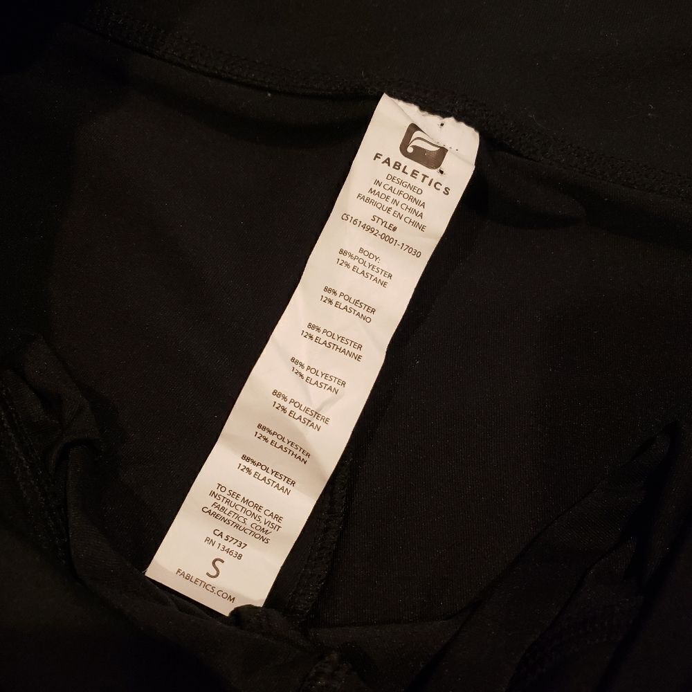 Fabletics Pleated Capris, Size Small - image 6